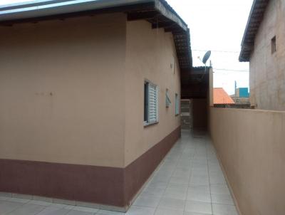 Casa para Venda, em Bragança Paulista, bairro Residencial Vem Viver, 2 dormitórios, 1 banheiro, 2 vagas